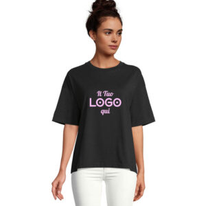 T-shirt oversize da donna personalizzabile con logo