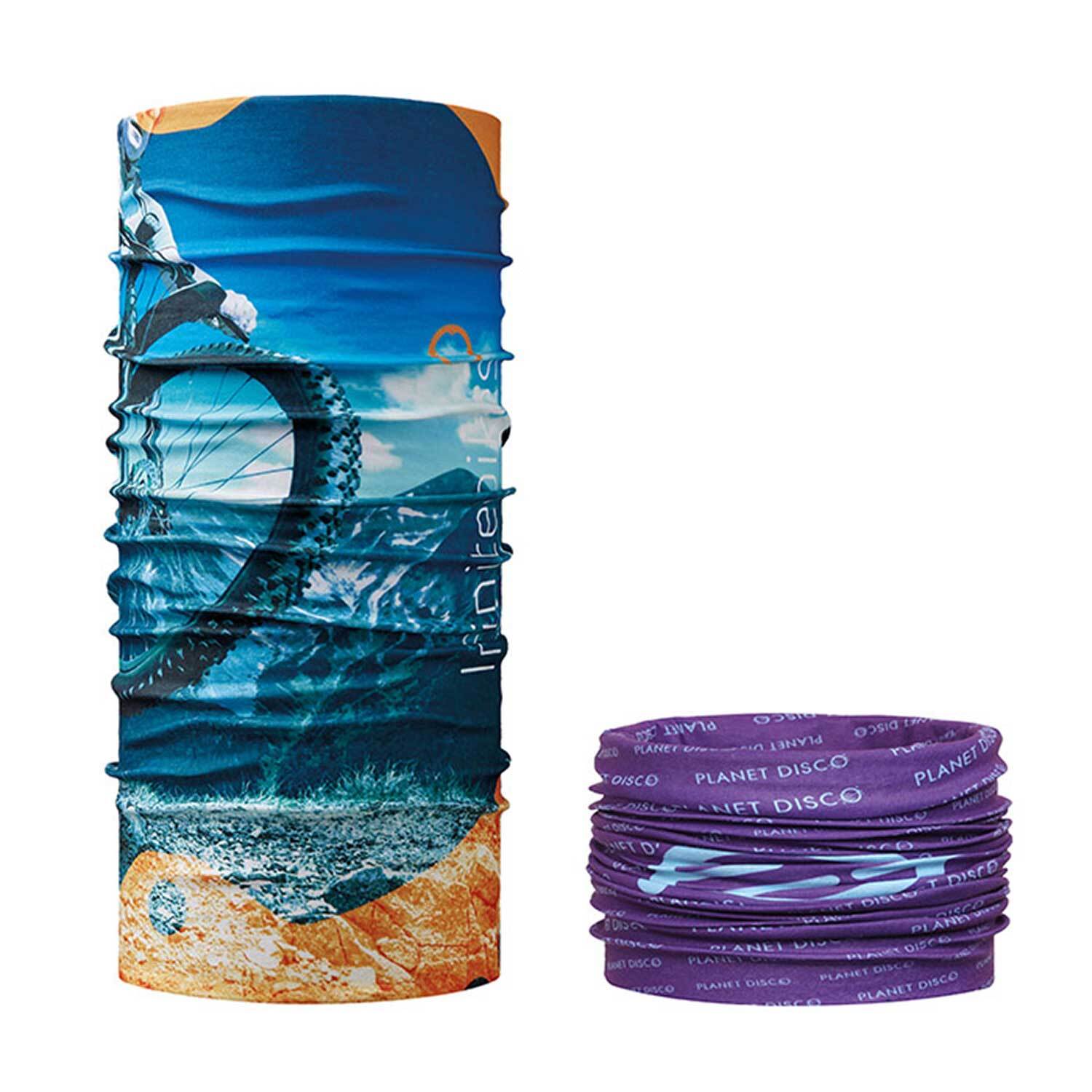 Scaldacollo in poliestere con stampa multicolore a tutta superficie.